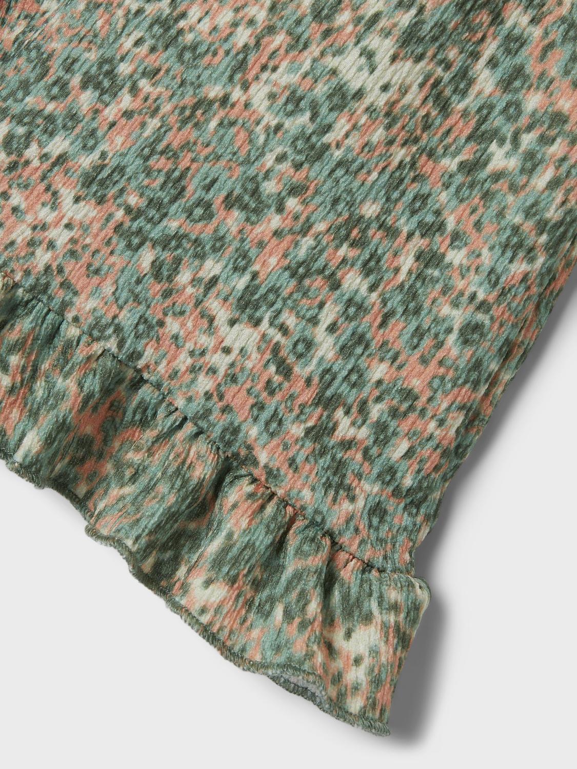 NKFJUNKA Shorts - Silt Green