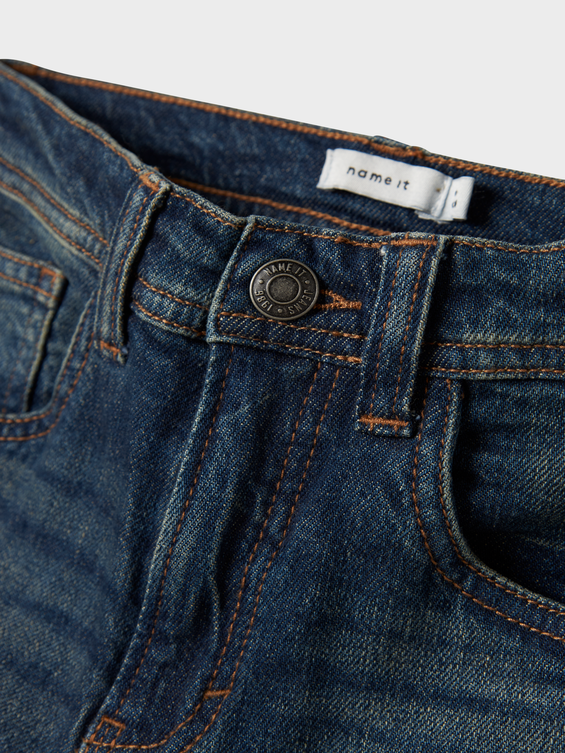 model_shot-detail